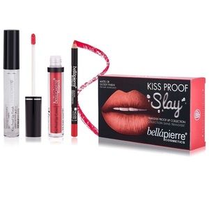 Makeup: Pink color- Lipstick kit